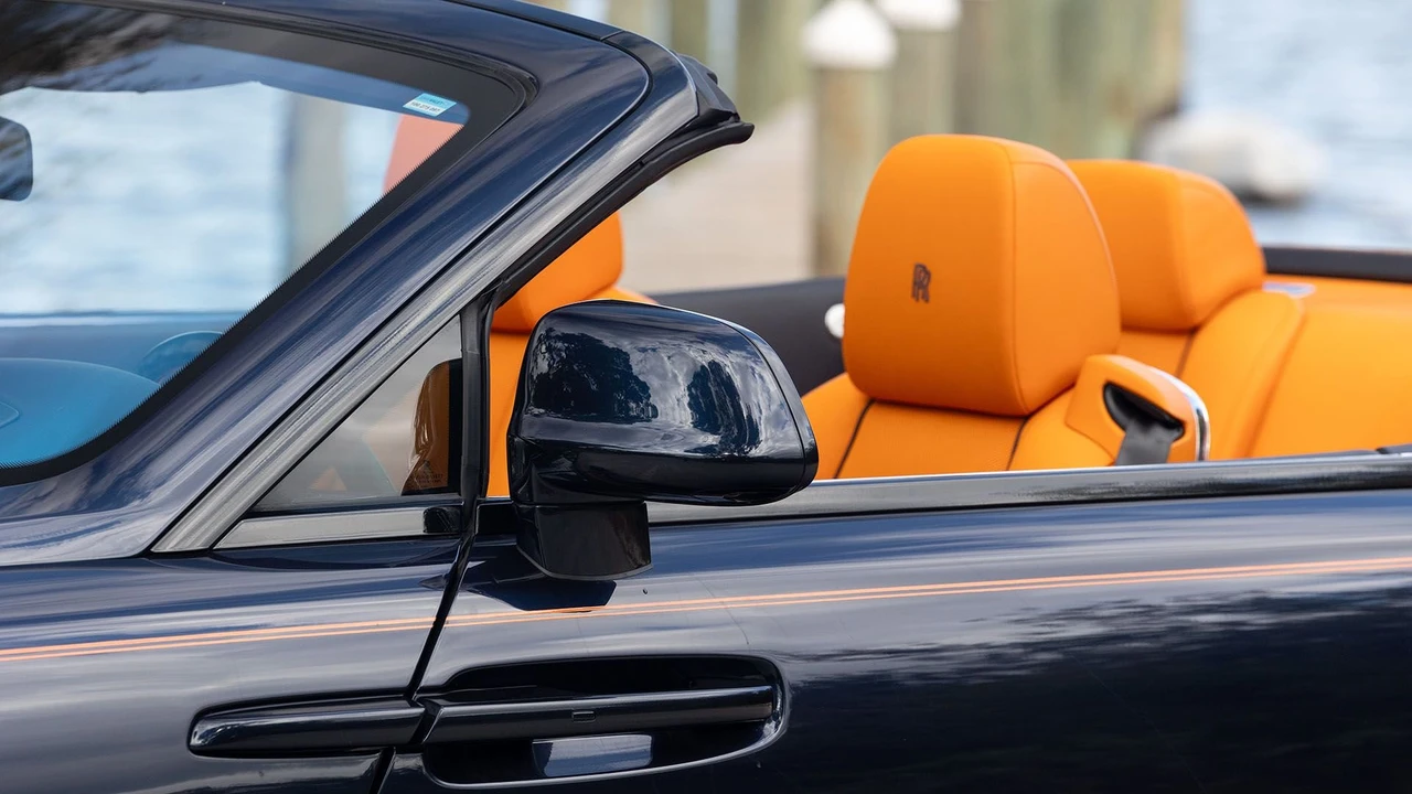 2017 Rolls-Royce Dawn - Image 19 of 31