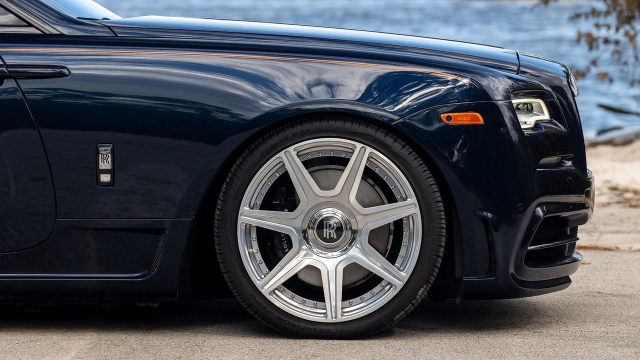 2017 Rolls-Royce Dawn - Image 26 of 31