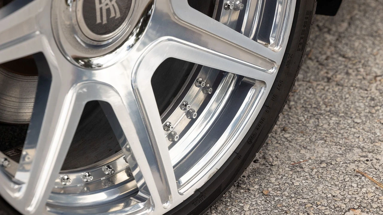 2017 Rolls-Royce Dawn - Image 29 of 31