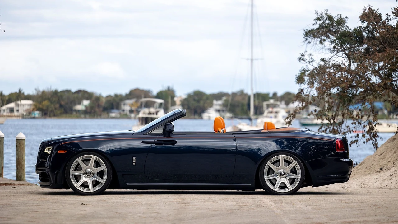 2017 Rolls-Royce Dawn - Image 9 of 31