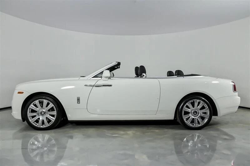 2017 Rolls-Royce Dawn - Image 8 of 21
