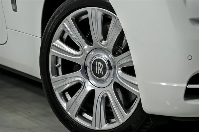 2017 Rolls-Royce Dawn - Image 4 of 21