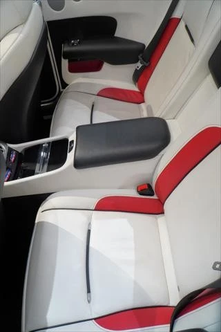 2017 Rolls-Royce Dawn - Image 29 of 31