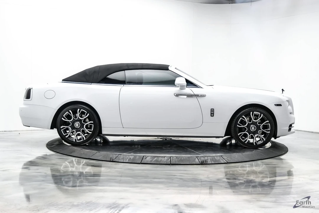 2017 Rolls-Royce Dawn - Image 26 of 31