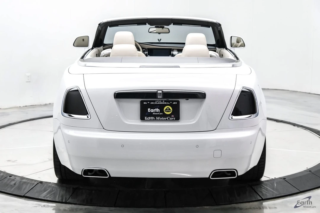 2017 Rolls-Royce Dawn - Image 16 of 31
