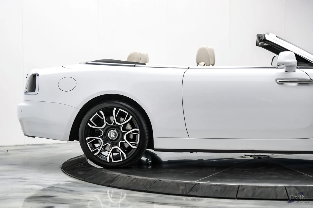 2017 Rolls-Royce Dawn - Image 27 of 31