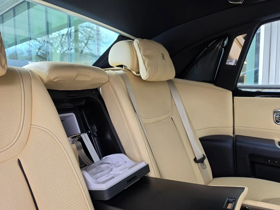 2017 Rolls-Royce Ghost 1st Gen - Image 6 of 12