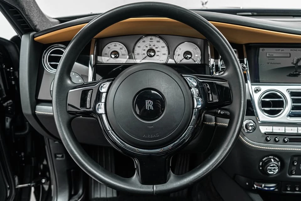 2017 Rolls-Royce Ghost 1st Gen - Image 9 of 13