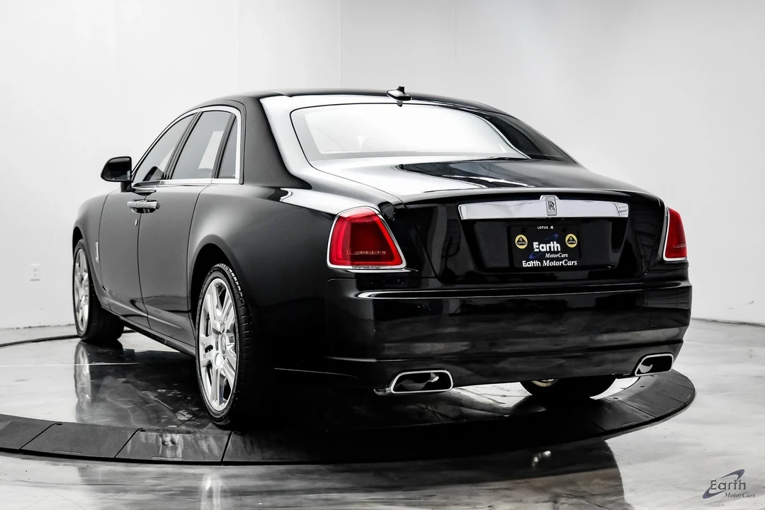 2017 Rolls-Royce Ghost 1st Gen - Image 9 of 12