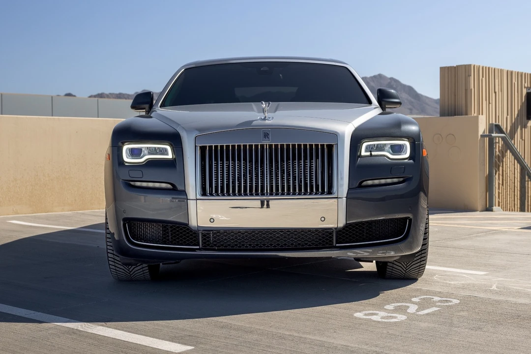2017 Rolls-Royce Ghost - Image 2 of 31