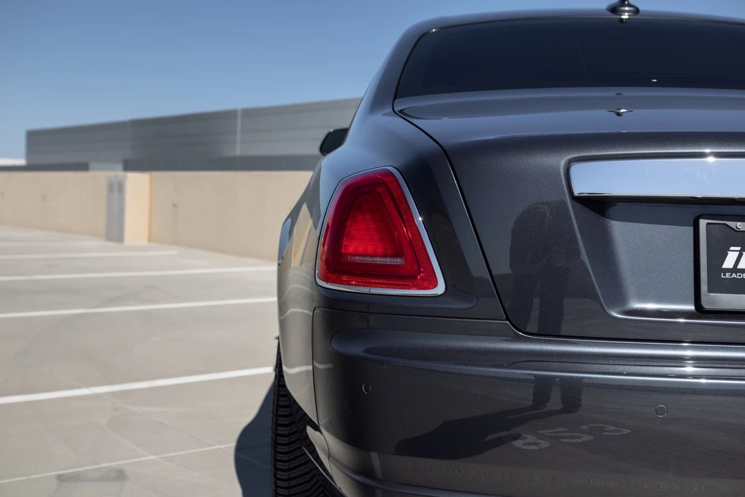 2017 Rolls-Royce Ghost - Image 27 of 31