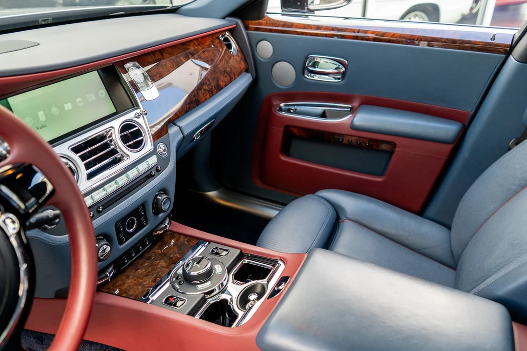 2017 Rolls-Royce Ghost 1st Gen - Image 16 of 31