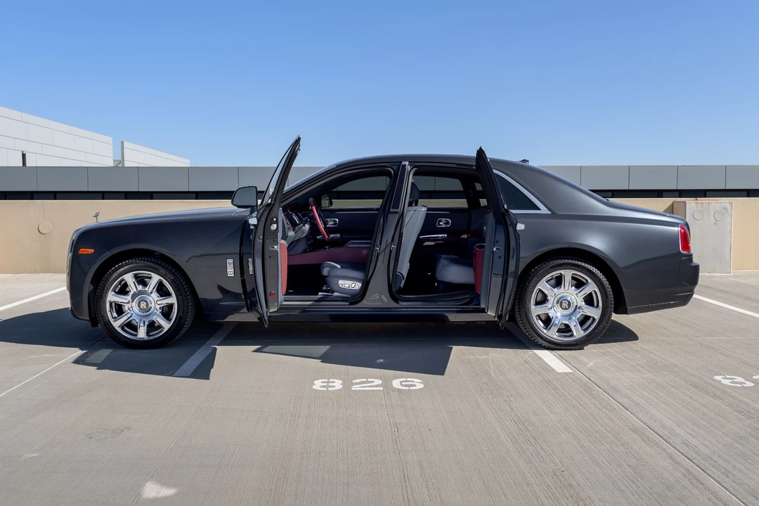 2017 Rolls-Royce Ghost - Image 10 of 31