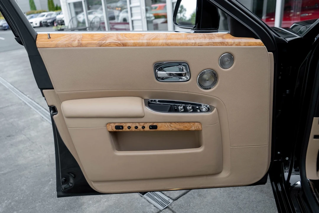 2017 Rolls-Royce Ghost 1st Gen - Image 15 of 21