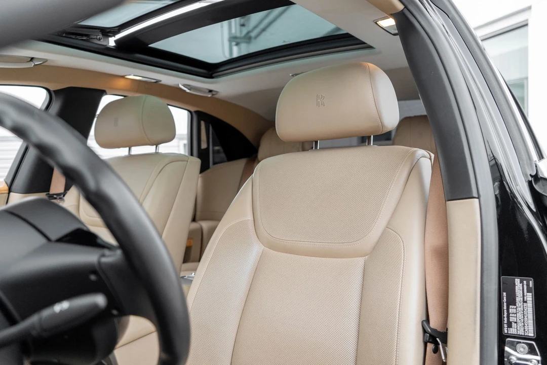 2017 Rolls-Royce Ghost 1st Gen - Image 14 of 21