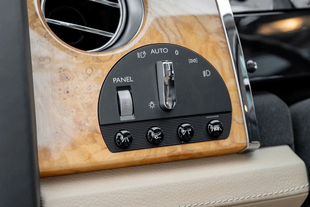 2017 Rolls-Royce Ghost 1st Gen - Image 20 of 21