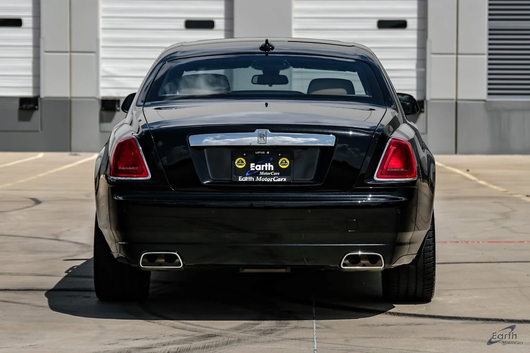 2017 Rolls-Royce Ghost 1st Gen - Image 15 of 31
