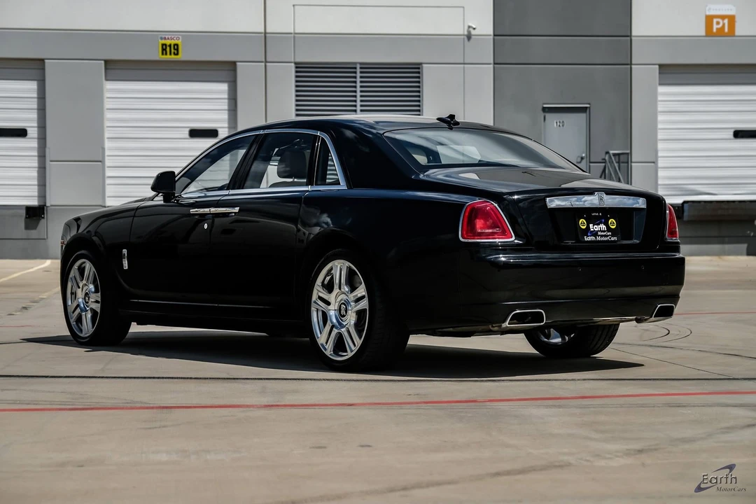 2017 Rolls-Royce Ghost 1st Gen - Image 12 of 31