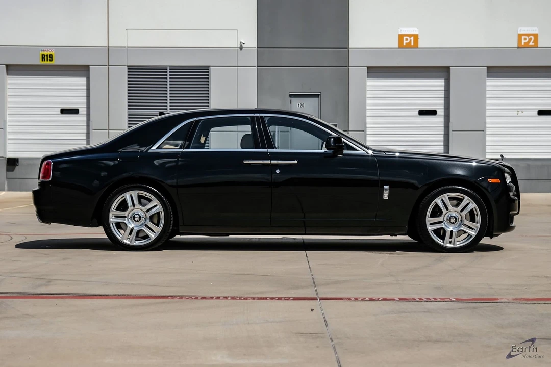 2017 Rolls-Royce Ghost 1st Gen - Image 23 of 31