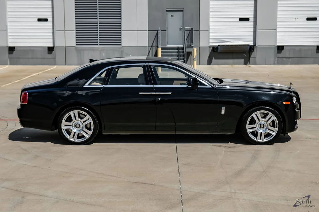 2017 Rolls-Royce Ghost 1st Gen - Image 24 of 31