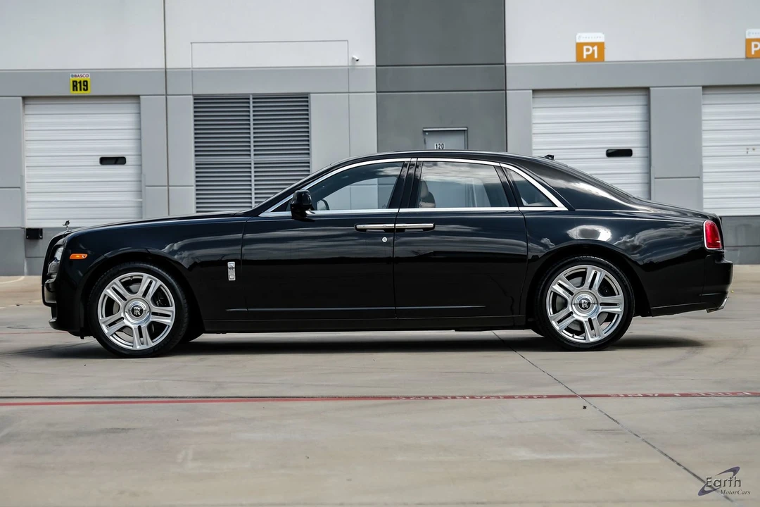 2017 Rolls-Royce Ghost 1st Gen - Image 8 of 31