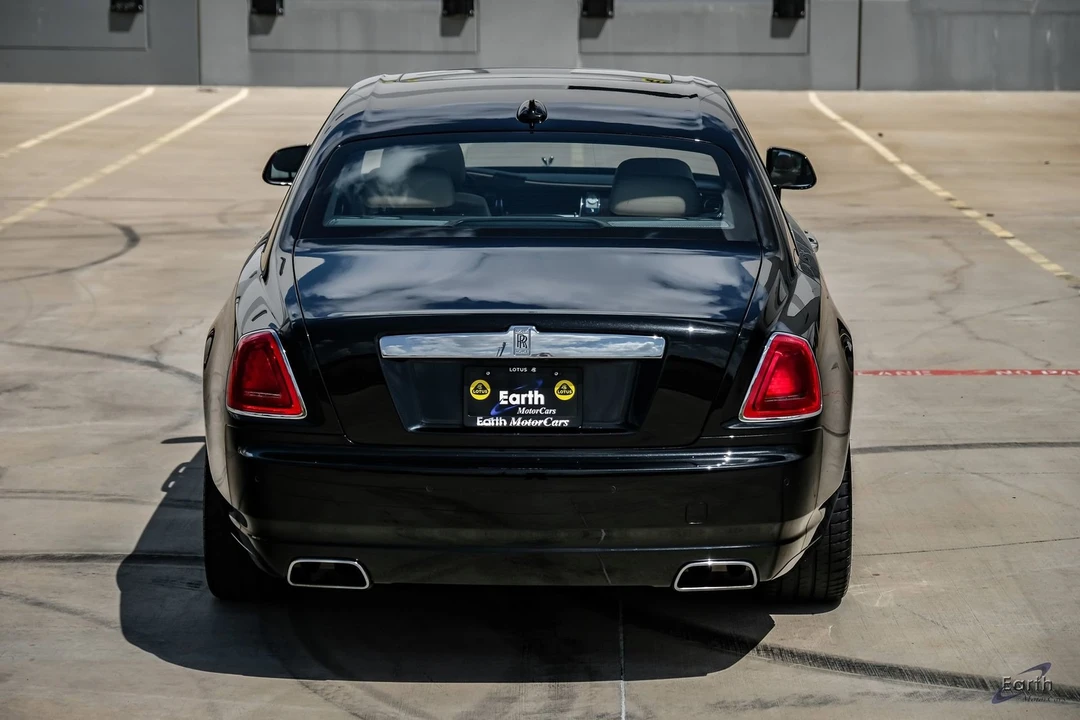 2017 Rolls-Royce Ghost 1st Gen - Image 16 of 31