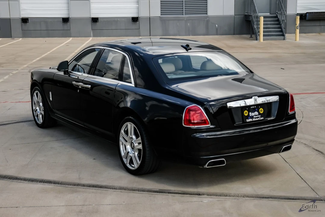 2017 Rolls-Royce Ghost 1st Gen - Image 14 of 31