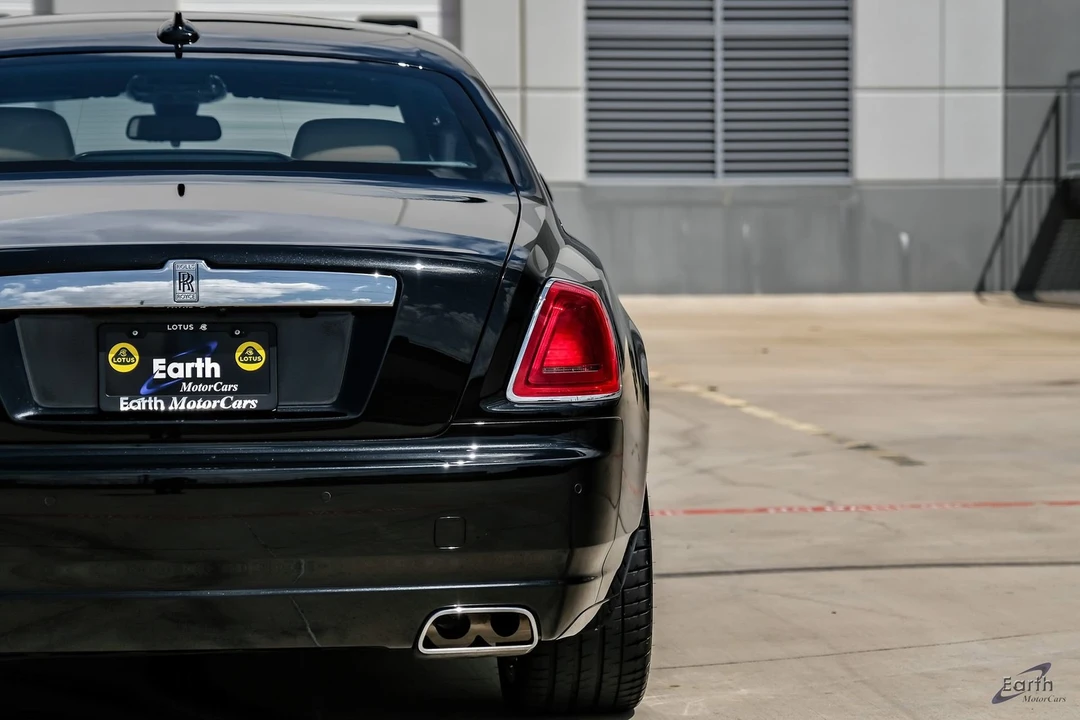 2017 Rolls-Royce Ghost 1st Gen - Image 17 of 31