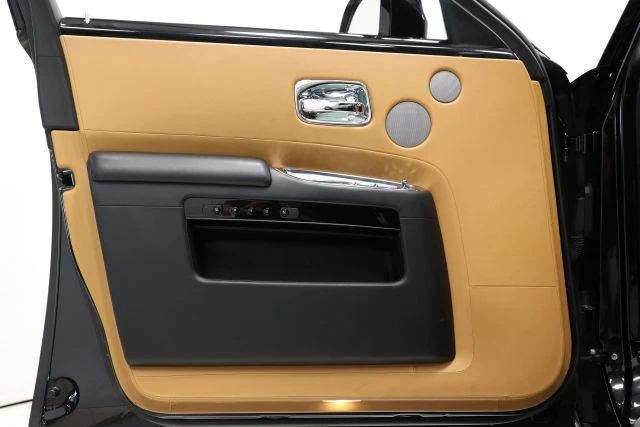 2017 Rolls-Royce Ghost 1st Gen - Image 9 of 12
