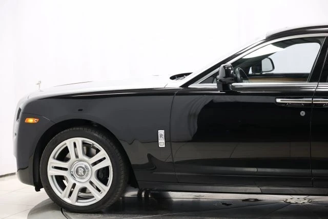 2017 Rolls-Royce Ghost 1st Gen - Image 7 of 12