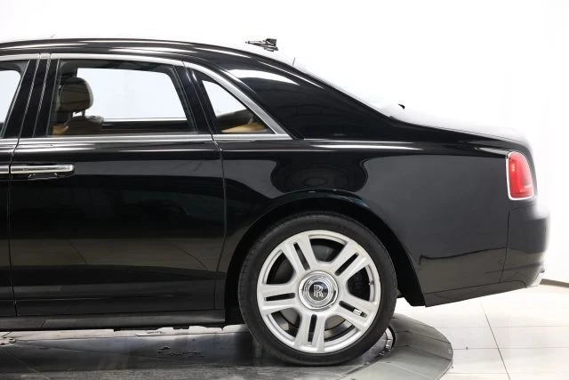 2017 Rolls-Royce Ghost 1st Gen - Image 8 of 12