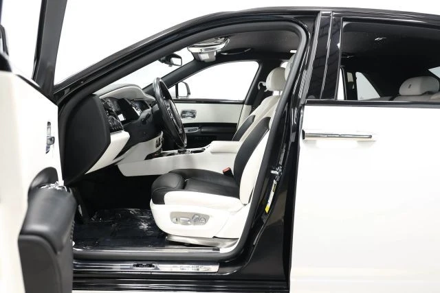 2017 Rolls-Royce Ghost 1st Gen - Image 17 of 31