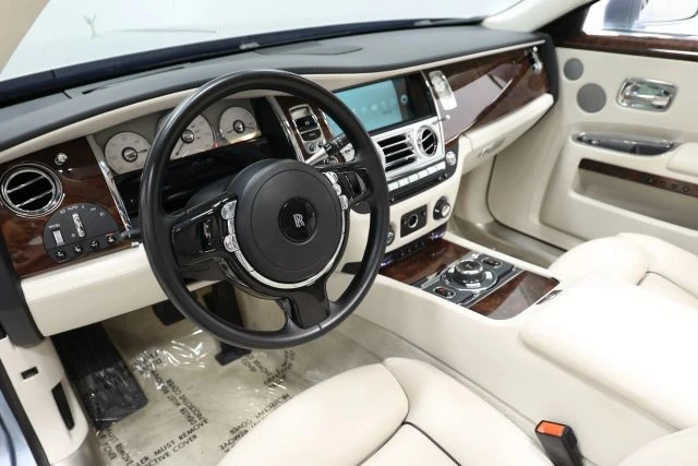 2017 Rolls-Royce Ghost 1st Gen - Image 23 of 31