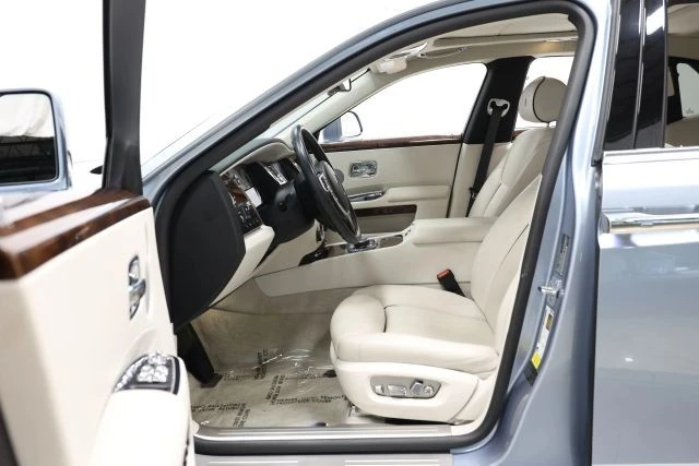 2017 Rolls-Royce Ghost 1st Gen - Image 16 of 31