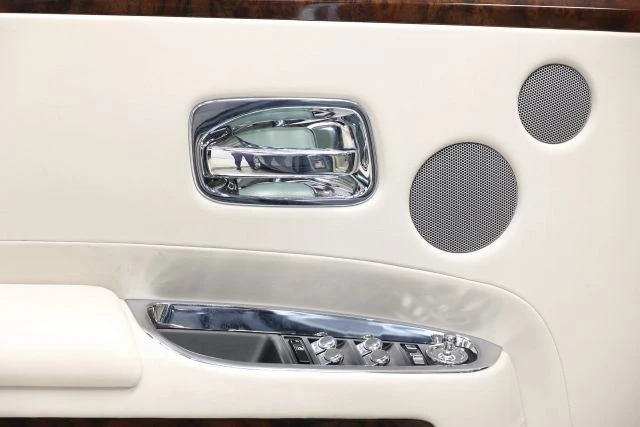 2017 Rolls-Royce Ghost 1st Gen - Image 11 of 31