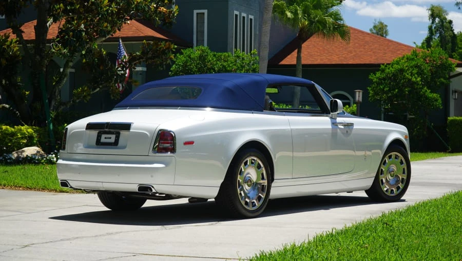 2017 Rolls-Royce Phantom VII - Image 3 of 31
