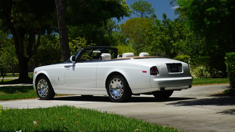 2017 Rolls-Royce Phantom VII - Image 14 of 31