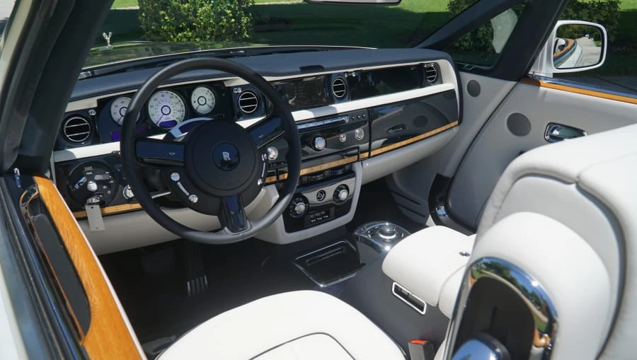 2017 Rolls-Royce Phantom VII - Image 31 of 31