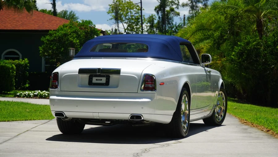 2017 Rolls-Royce Phantom VII - Image 12 of 31