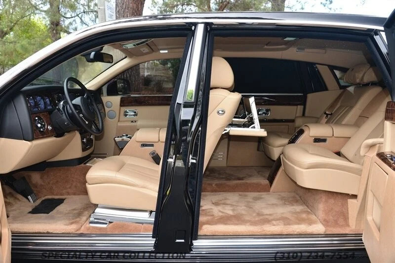 2017 Rolls-Royce Phantom VII - Image 17 of 21