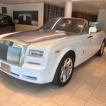 2017 Rolls-Royce Phantom Drophead Coupe
