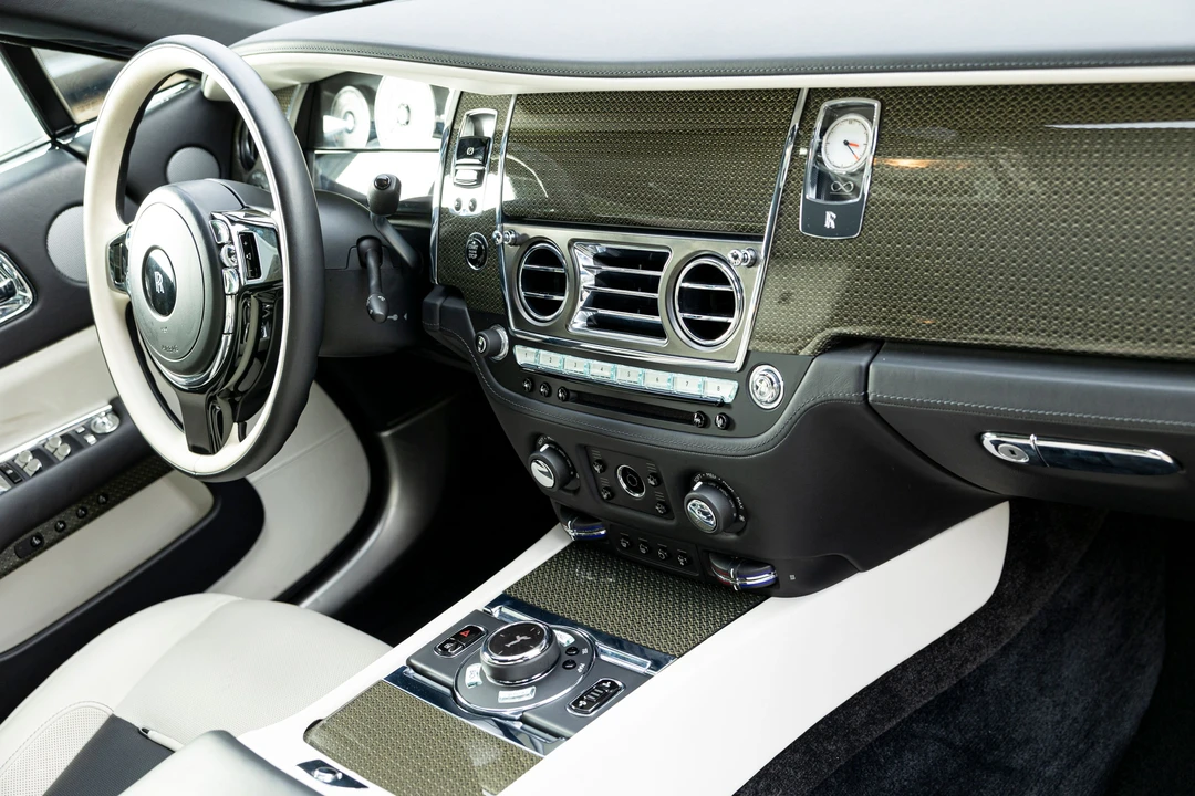 2017 Rolls-Royce Wraith Black Badge 2nd Gen - Image 28 of 30