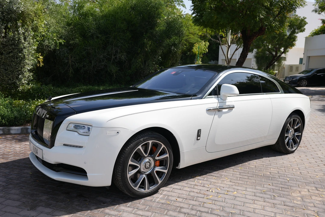 2017 Rolls-Royce Wraith Black Badge 2nd Gen - Image 2 of 6