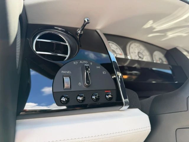 2017 Rolls-Royce Wraith 2nd Gen - Image 28 of 31