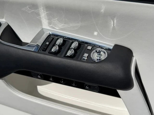 2017 Rolls-Royce Wraith 2nd Gen - Image 17 of 21