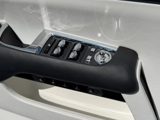 2017 Rolls-Royce Wraith 2nd Gen - Image 17 of 31