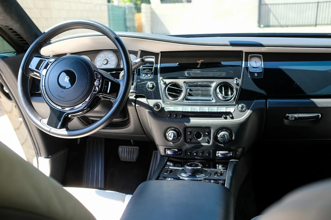 2017 Rolls-Royce Wraith 2nd Gen - Image 8 of 12