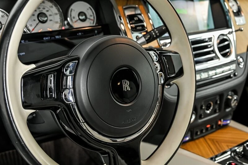 2017 Rolls-Royce Wraith 2nd Gen - Image 21 of 31