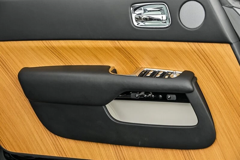 2017 Rolls-Royce Wraith 2nd Gen - Image 13 of 31