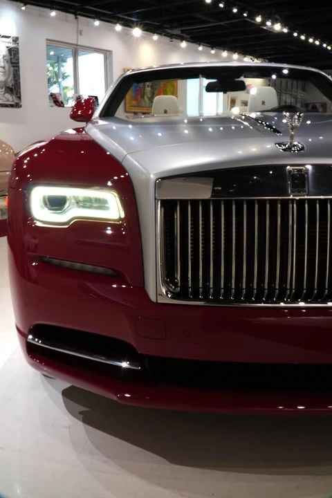 2017 Rolls-Royce Dawn - Image 2 of 18
